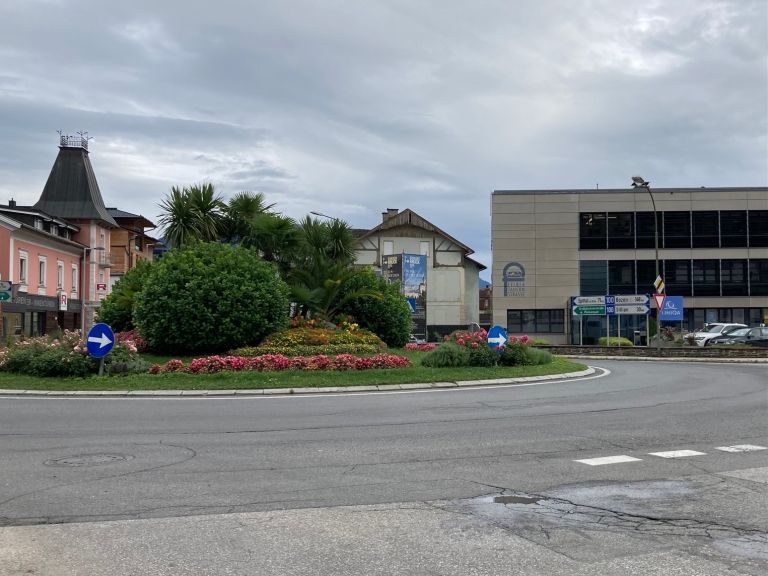 Fahrbahnsanierung Kreisverkehr Mitteregger Kreuz