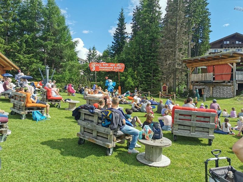 Waldfee &bdquo;Samira&ldquo; (Nikita Mataln) erlebt wieder viele spannende Abenteuer am Katschberg. Foto: TVB Katschberg Lieser-Maltatal
