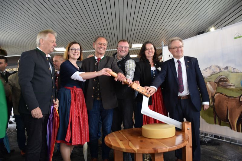 Das K&auml;sefest ist er&ouml;ffnet (45)