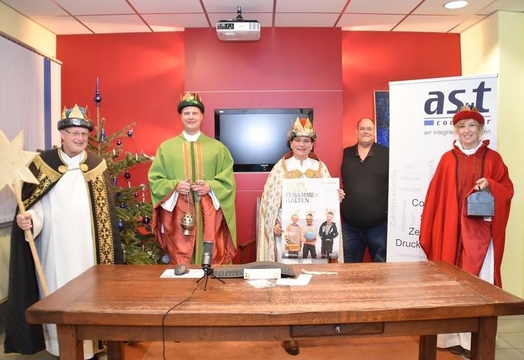 Die drei Weisen finden viele Wege