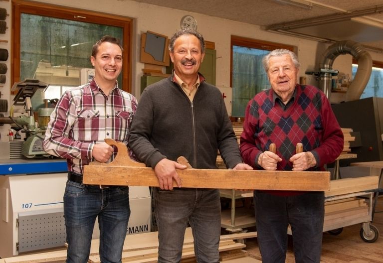 100 Jahre Tischlerei Unter&uuml;berbacher