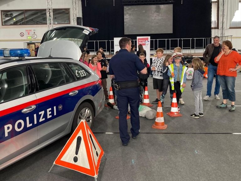 Kinder fit f&uuml;r Erste Hilfe bei Fahrradunf&auml;llen