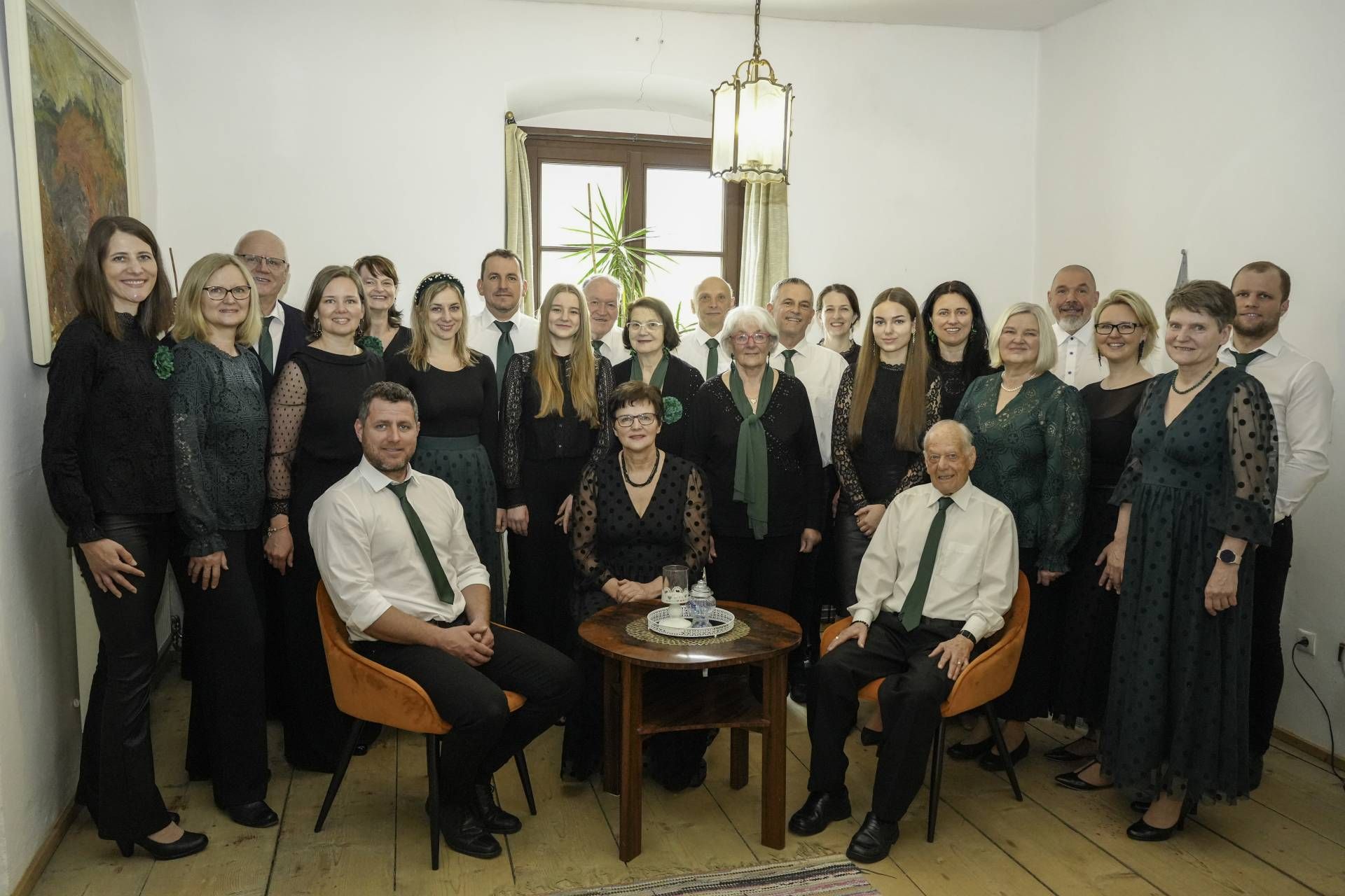 Seit 20 Jahren organisiert der Kiwanisclub Gm&uuml;nd das Preistr&auml;gerkonzert und unterst&uuml;tzt junge Musikerinnen und Musiker. Unterst&uuml;tzung bekommen sie heuer vom Chor Maltatal Vokal. Foto: Maltatal vokal