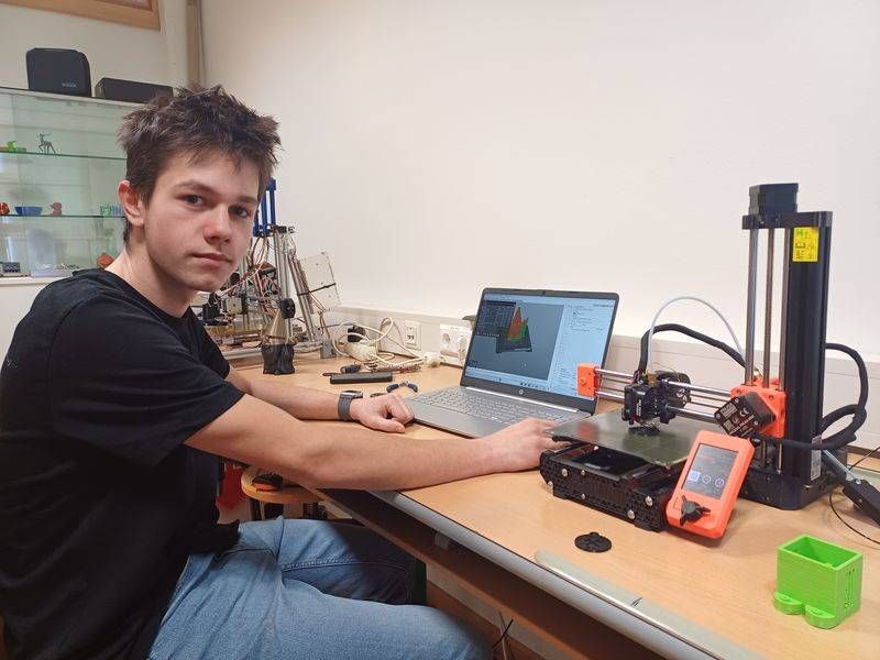 Vom KI-unterst&uuml;tzten 3D-Drucker &uuml;ber ein Medienlabor reicht die Palette der HAK-Spittal.
