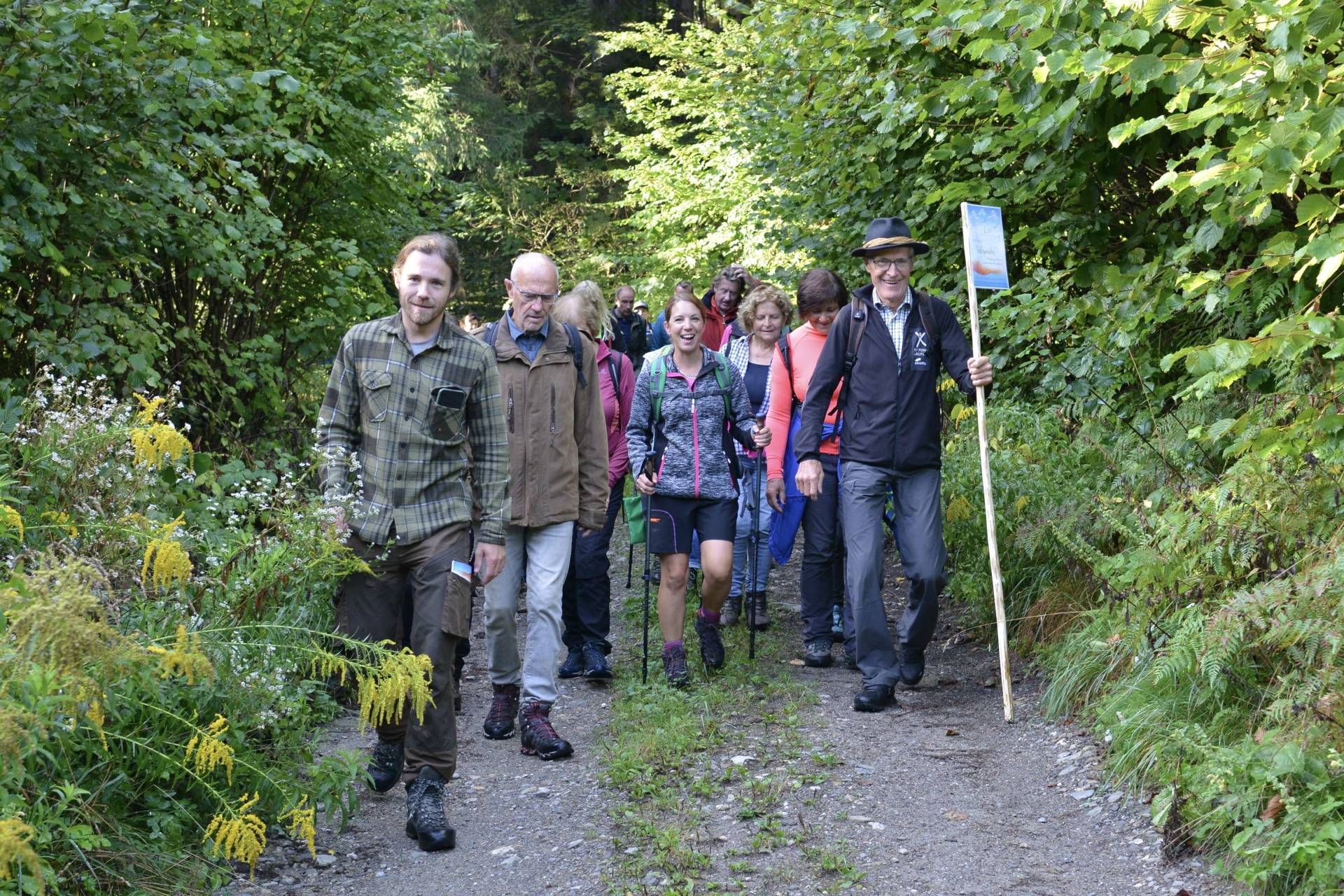 Rund 80 Teilnehmer an den &bdquo;GehSpr&auml;chen&ldquo; rund um den Danielsberg.