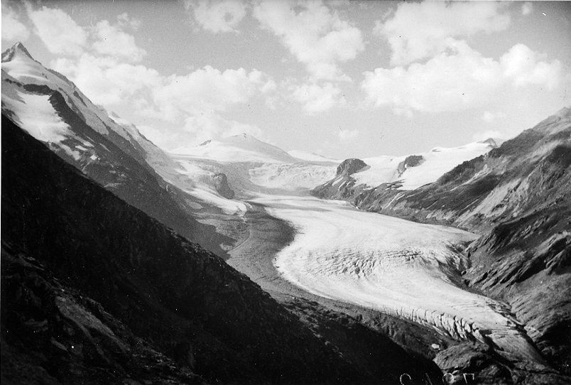 Die Pasterze am Gro&szlig;glockner um 1920. Foto: &Ouml;AV Historische Laternbildsammlung