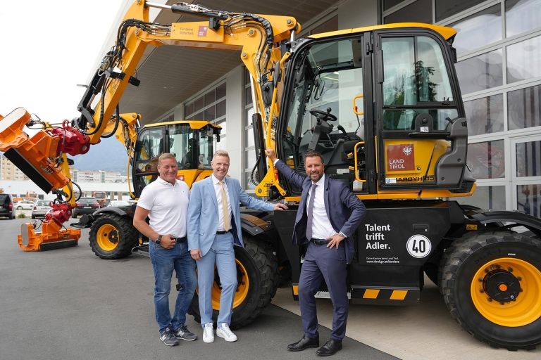 Neue Bagger f&uuml;r Baubezirks&auml;mter