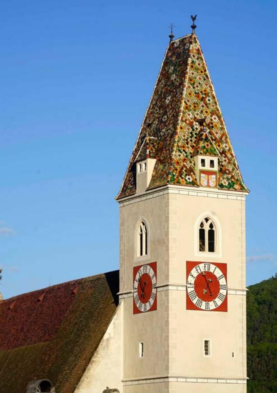 Mit der Restaurierung des Turmdachs der Pfarrkirche Spitz &uuml;berzeugte Reinhard Greil und seine Firma &bdquo;Denkmalschutz Ger&uuml;stlos&ldquo;.