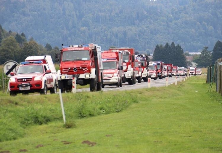 Oberk&auml;rntner helfen in Nieder&ouml;sterreich