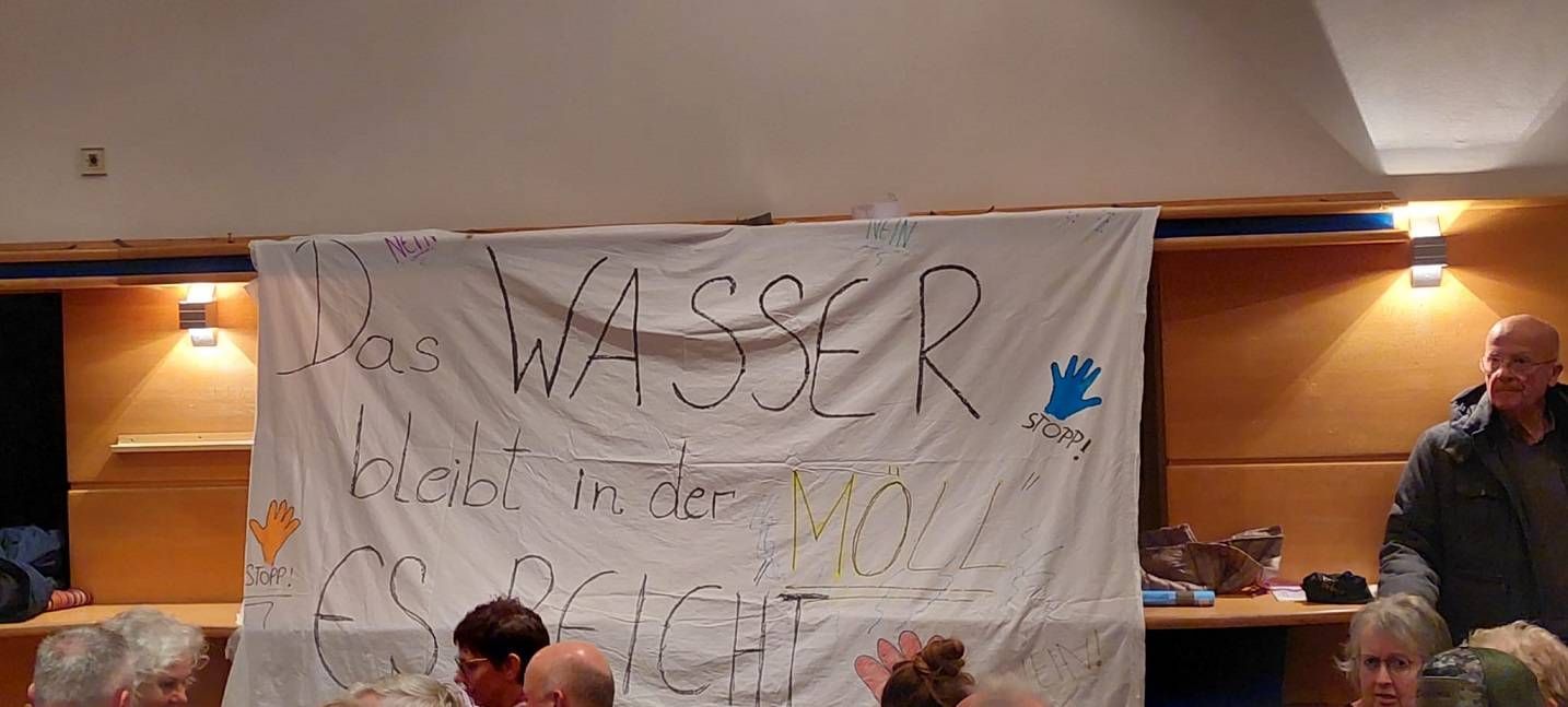 Die Botschaft scheint klar zu sein. Fotos: BI "Retten wir die M&ouml;ll!!"