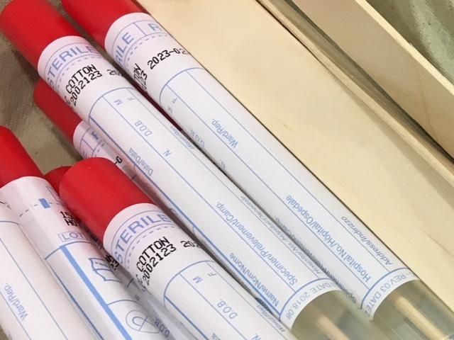 &Uuml;ber 1.700 Neuinfektionen in Tirol