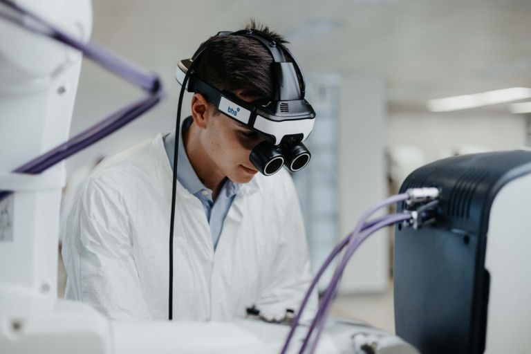 &bdquo;Jungtalent trifft Adler&ldquo;: Lehrstellen beim Land Tirol