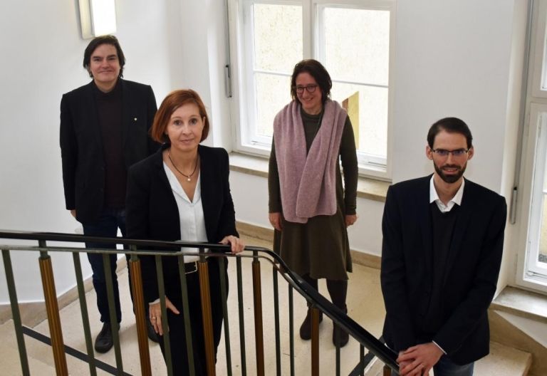 Armut in Tirol: Corona versch&auml;rft bestehende Probleme