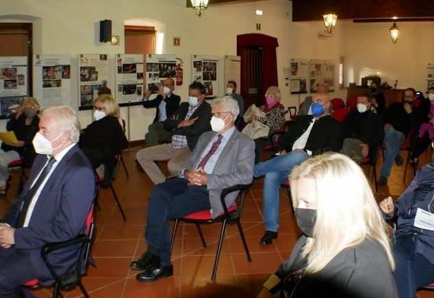 Feierlicher Projektabschluss