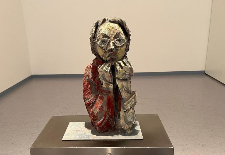 Lois Fasching zeigt &bdquo;Fenster&ldquo; in der Galerie in der Mitte