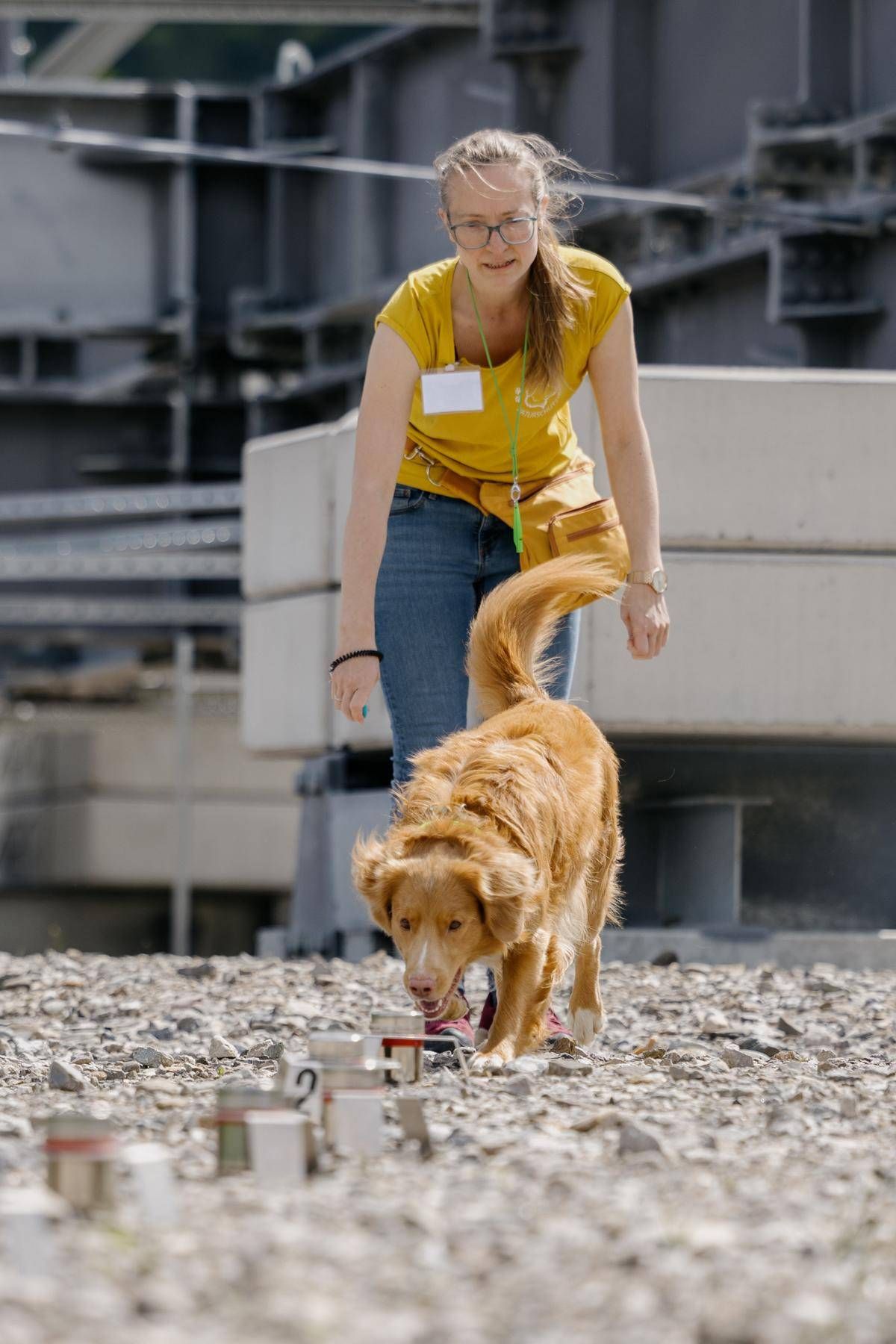 Hundetrainerin Theresa Walter mit Jori. Foto: Sedrick Kollerics