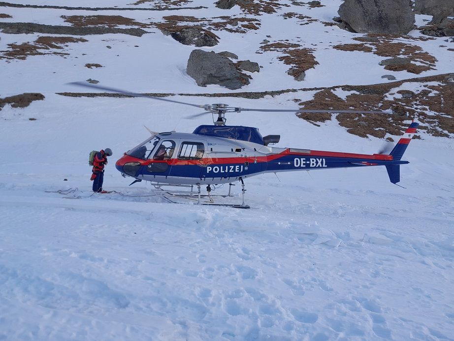 Die Bergsteiger wurden mit dem Polizeihubschrauber "Libelle" geborgen.