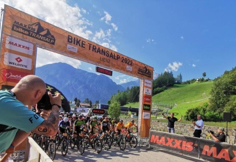 &bdquo;Bilderbuch-Etappe&ldquo; der Bike Transalp in Osttirol
