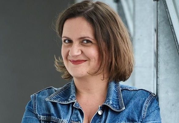 Magdalena Leeb beim &bdquo;FamiliJa&ldquo;-Kabarettabend