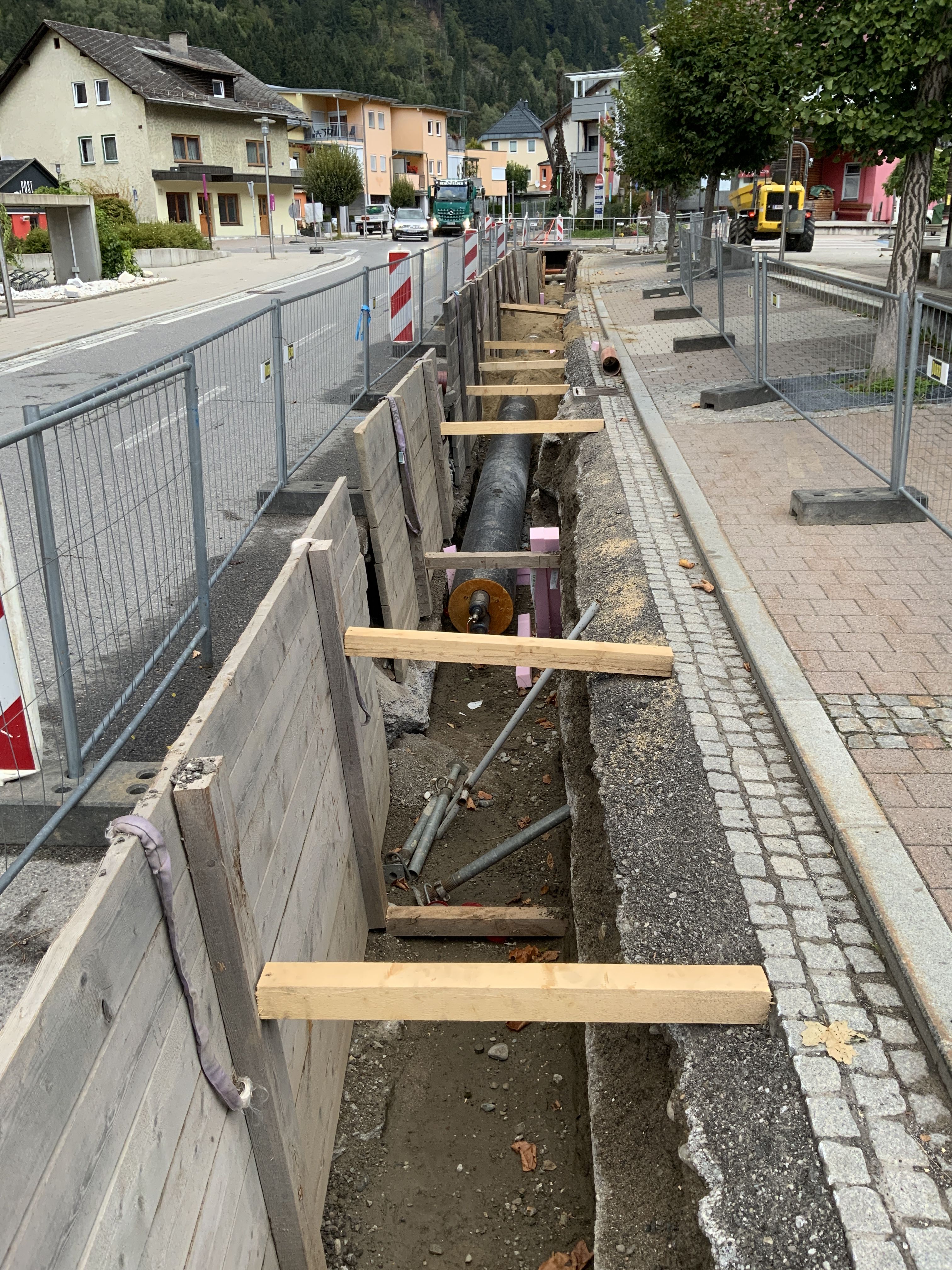 Mit den Hausanschl&uuml;ssen wurden insgesamt zehn Kilometer Fernw&auml;rmeleitung verlegt.