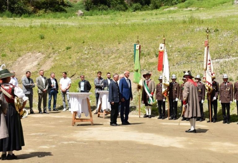Festliche Er&ouml;ffnung der neuen Galerien im Defereggental