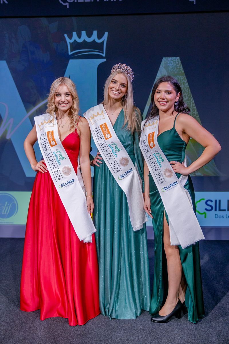 v.l.n.r. Vize Miss Alpin 2024  Lea Nanton, Miss Alpin 2024 Larissa Ranacher, Dritte Miss Alpin 2024 Angelina Cukic