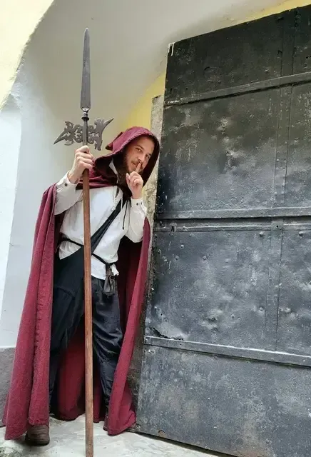 Bernhard Gitschtaler f&uuml;hrt als Nachtw&auml;chter durch Hermagor. Foto: Gitschtaler