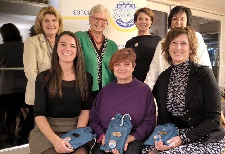 Kampagne gegen Gewalt an Frauen l&auml;uft