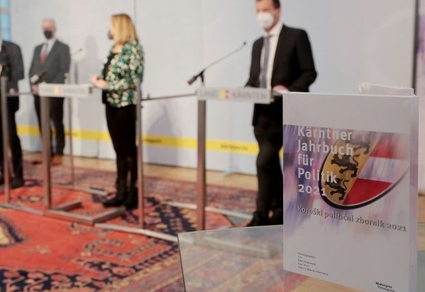 Interessantes Buch &uuml;ber das politische Jahr in K&auml;rnten