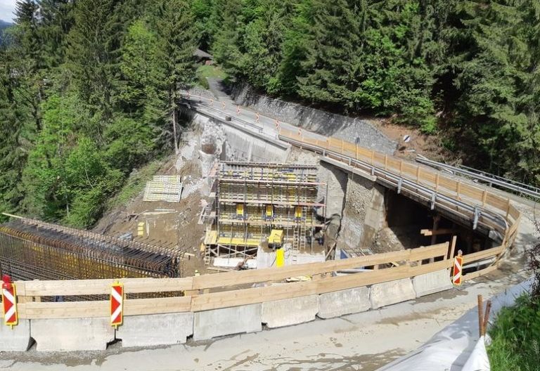 Die Oberring-Br&uuml;cke w&auml;chst