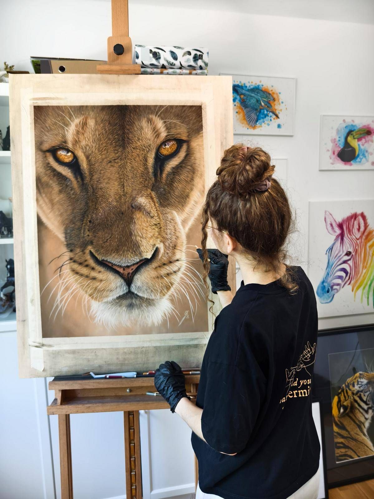 Sarah Bla&szlig;ig bei der Arbeit. Foto: Bla&szlig;nig/Kunstwerkstatt