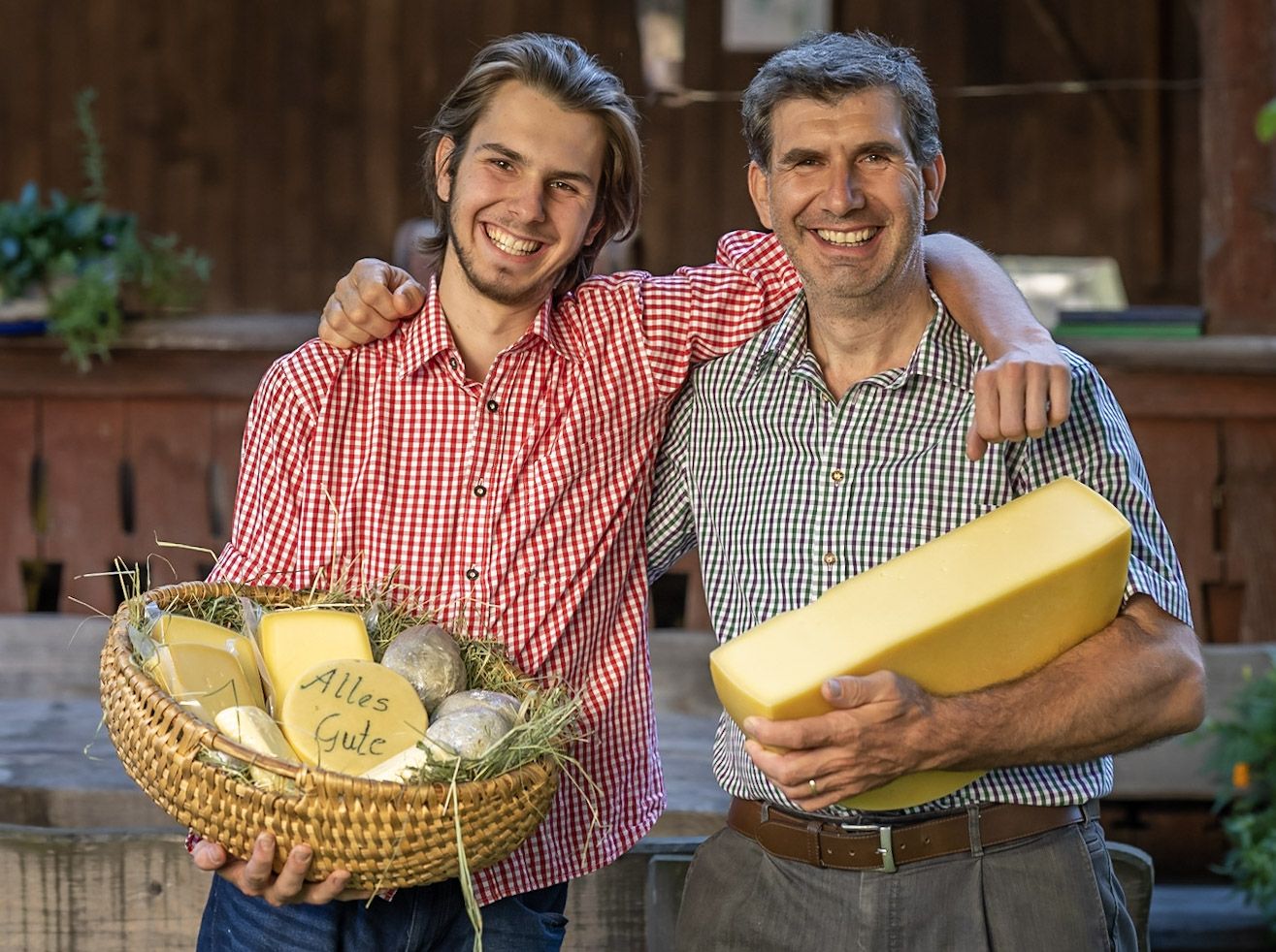 Hauptdarsteller des 26. K&auml;sefestes in K&ouml;tschach-Mauthen ist nat&uuml;rlich der Gailtaler Almk&auml;se g. U. aber auch weitere K&auml;sespezialit&auml;ten aus der Region und von unseren Nachbarn.
