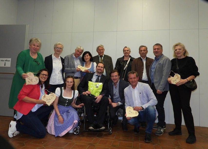 40 Jahre BSV Spittal mit Landesr&auml;tin Sara Schaar (links hockend). Foto: BSV Spittal/Heinz Wegscheider
