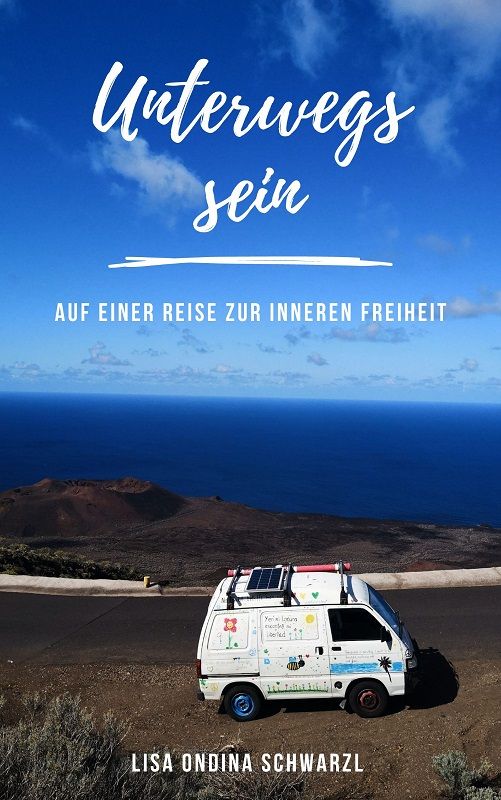 In ihrem Buch teilt sie ihre Reiserlebnisse.