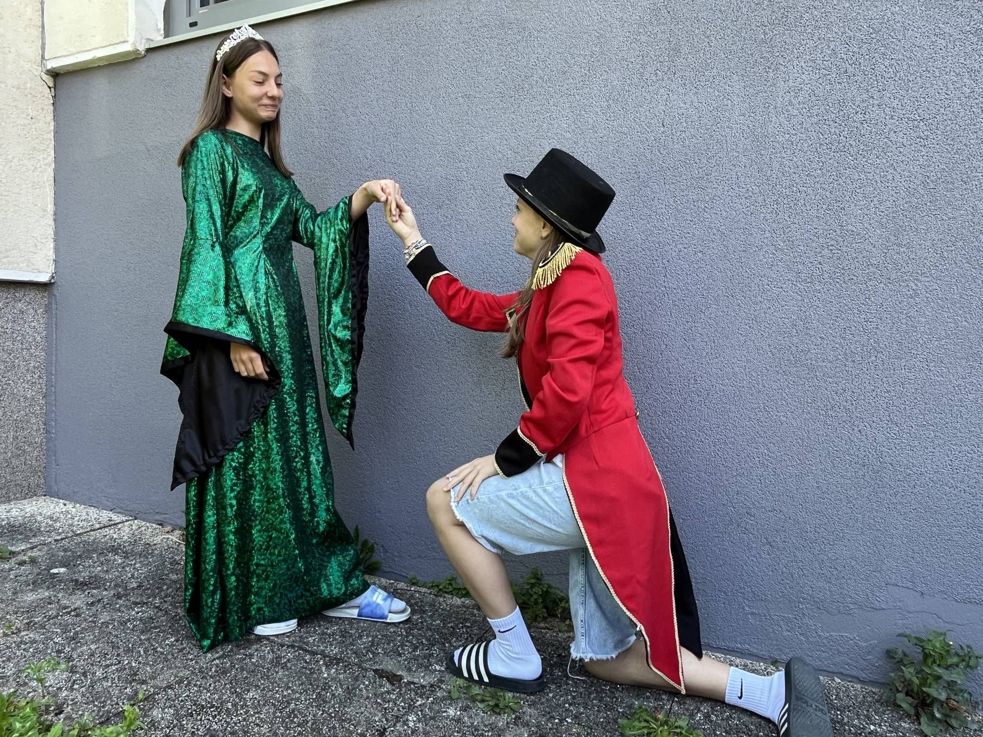 Jana Ina Preumel und Helena Rei&szlig;inger.