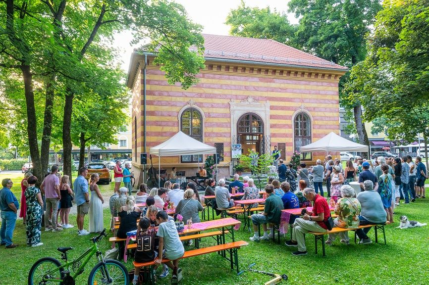 Ein Vierteljahrhundert Kunst im Park (2)