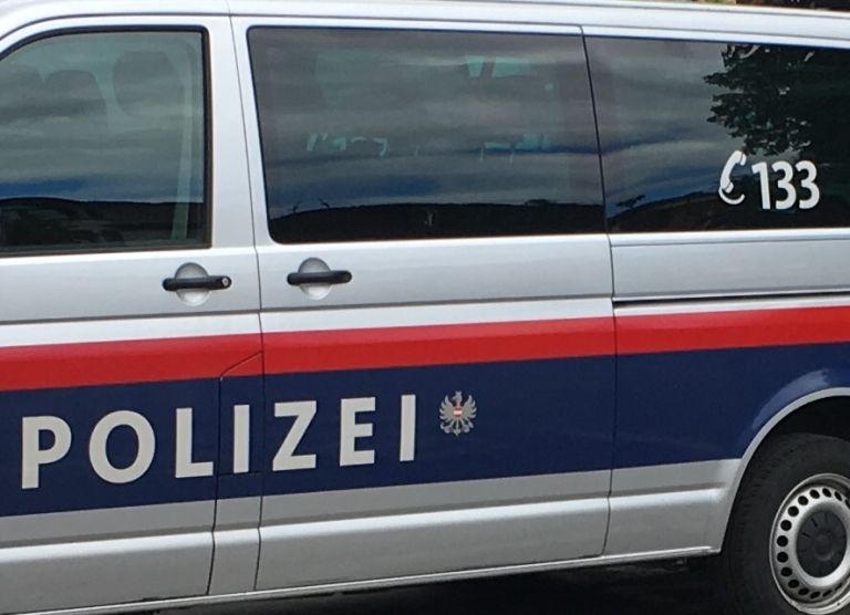 Polizei warnt vor "falschen Polizisten" und Telefonbetr&uuml;gern