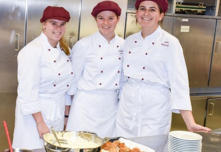 Kochbuch voll regionaler Schmankerl