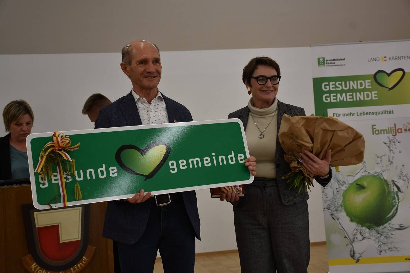Bgm. Manfred Flei&szlig;ner und Gesundheitsreferentin Beate Prettner.