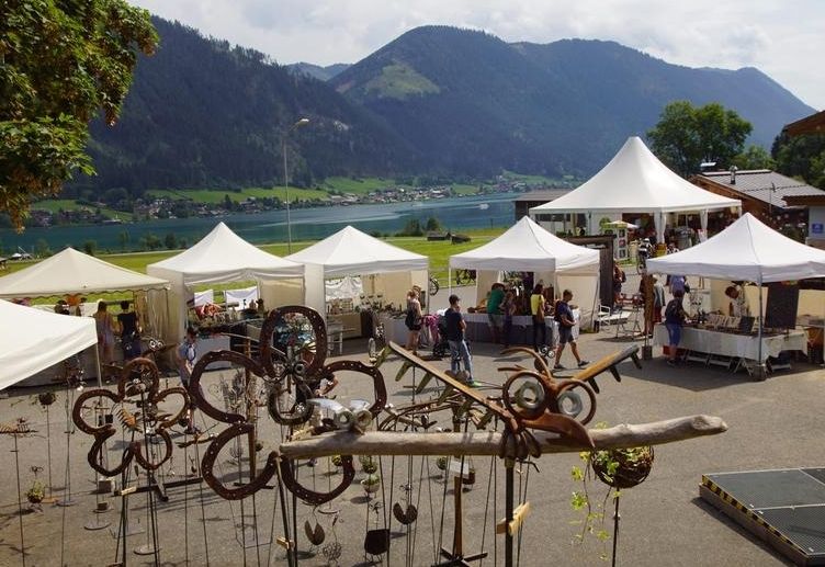 Kunsthandwerksmarkt am Wei&szlig;ensee